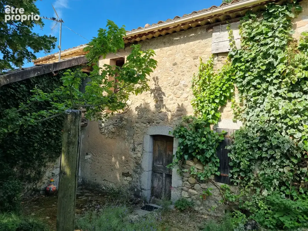 Maison ancienne à rénover sur 30 hectares environ - photo 12