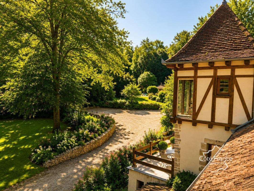 Propriété de charme 340m2 avec piscine, jacuzzi, ruisseau, 2 - photo 5