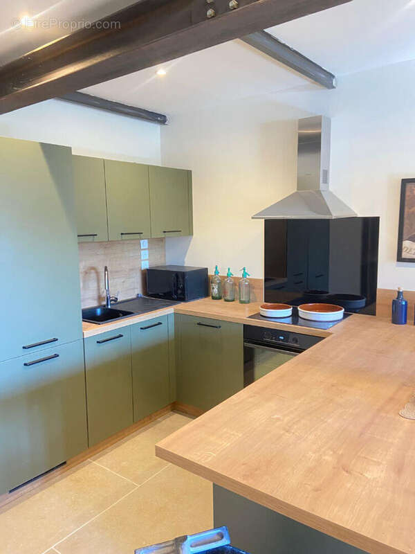 Appartement à CUCURON