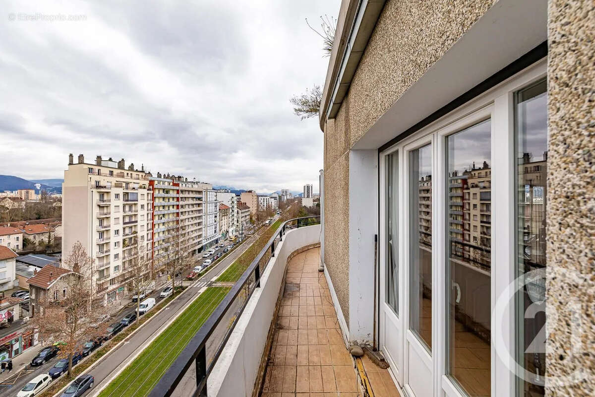 Appartement à GRENOBLE