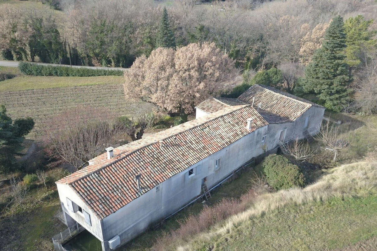 Maison à BONNIEUX