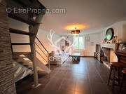 Maison à DOM-LE-MESNIL