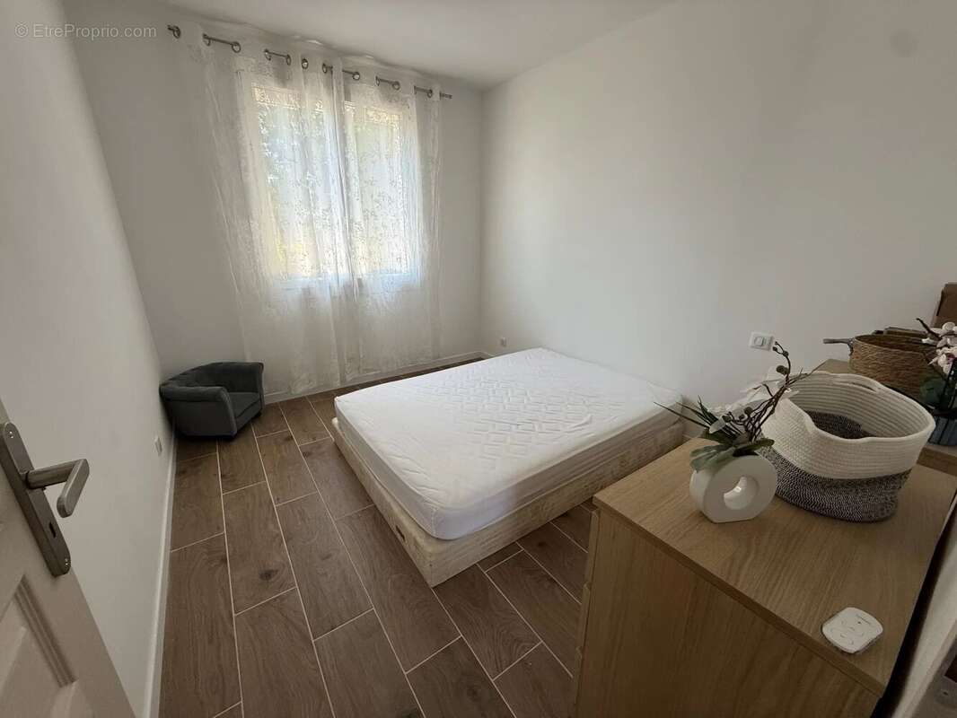 Maison à TOURVES