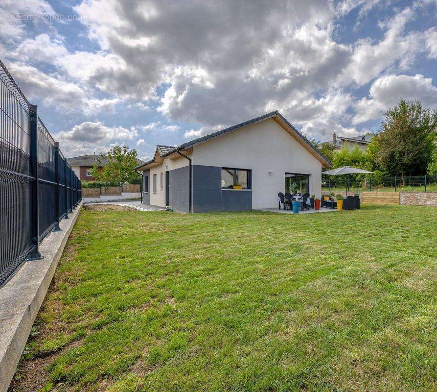 Maison à MENTHONNEX-SOUS-CLERMONT