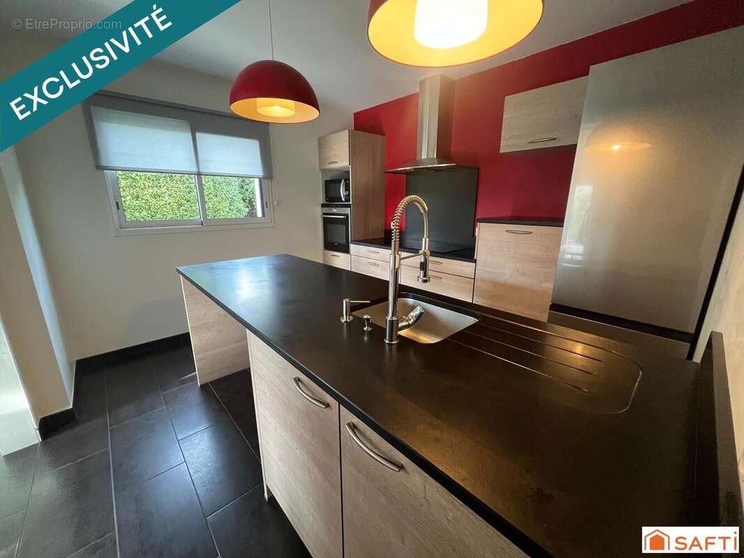 Maison 125 m² à Saint-Yvi  - photo 5