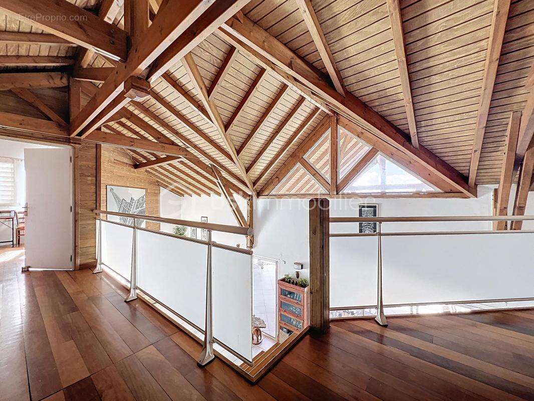 Ensemble immobilier villa et ses deux locatifs vue mer - photo 14