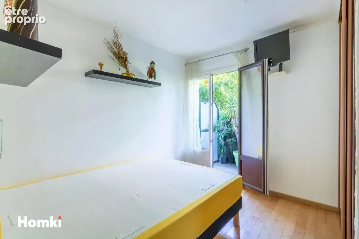 13012 t3 en rdc de 54 m² a 15 minutes a pied du metro de st barnabe - photo 11