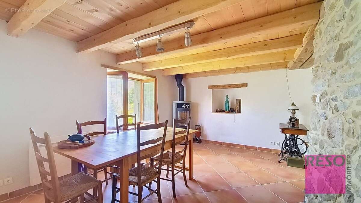 Maison à BOEGE