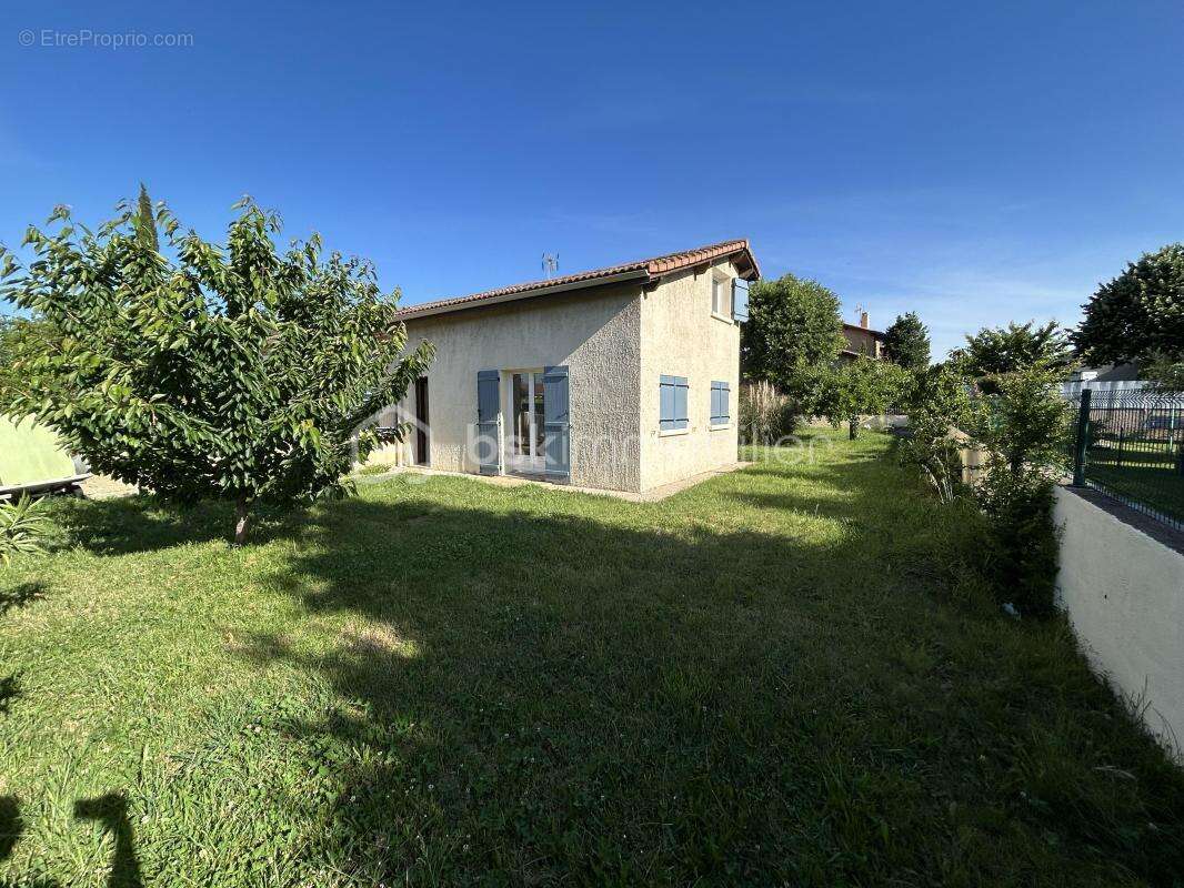 Maison à ROMANS-SUR-ISERE