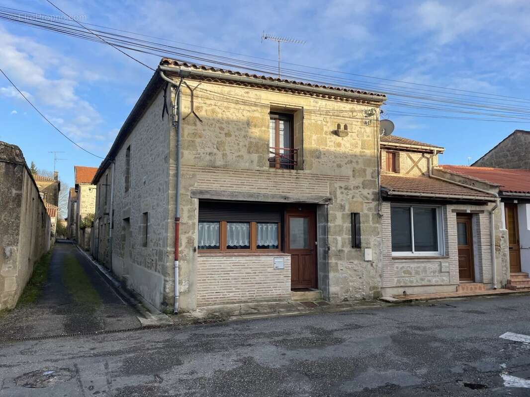 Maison à GONTAUD-DE-NOGARET