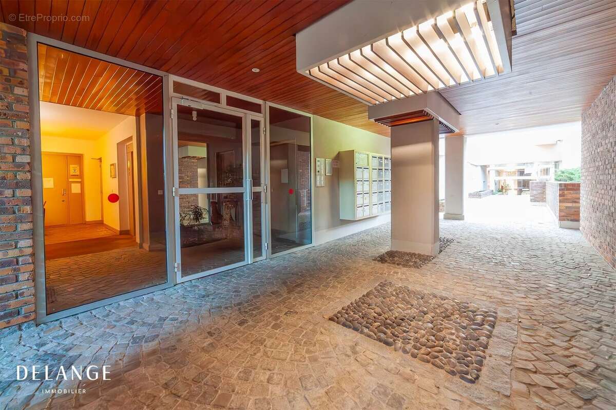 Appartement à IVRY-SUR-SEINE