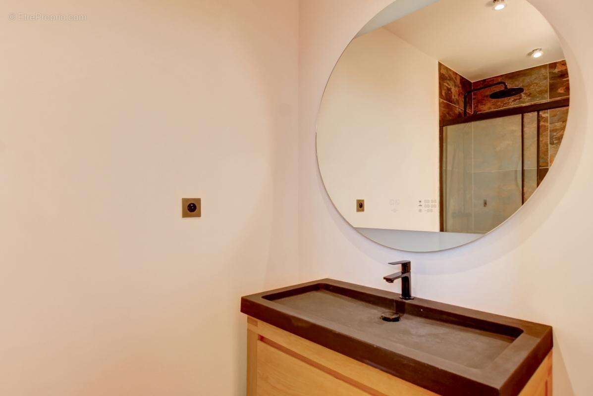 Appartement à BEAULIEU-SUR-MER