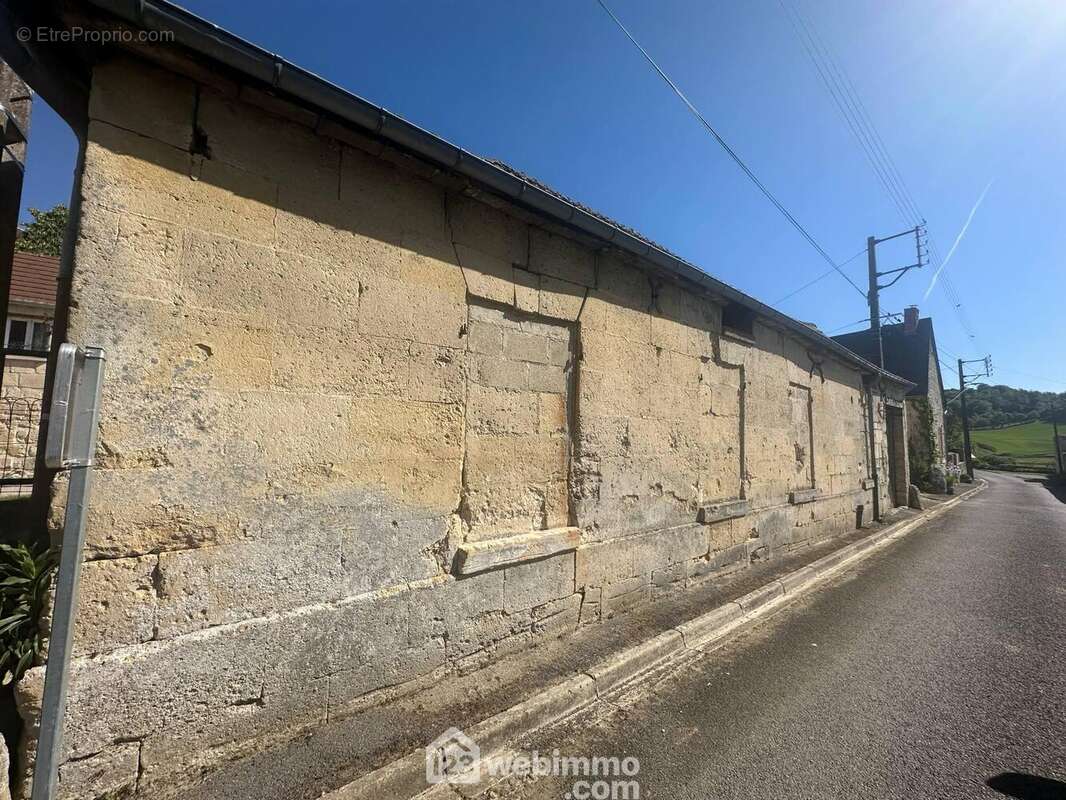 Contactez nous rapidement - Maison à MONTCHALONS