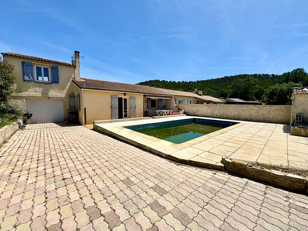 Maison à LE VAL