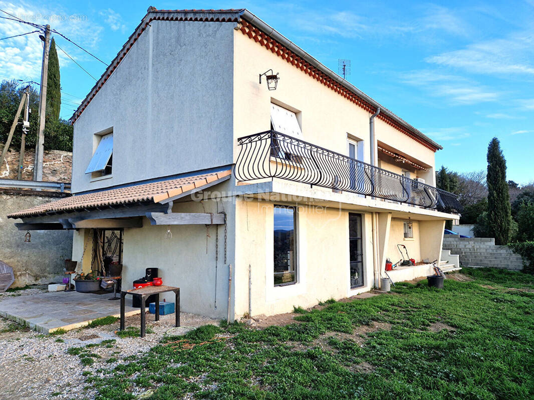 Maison à BOLLENE
