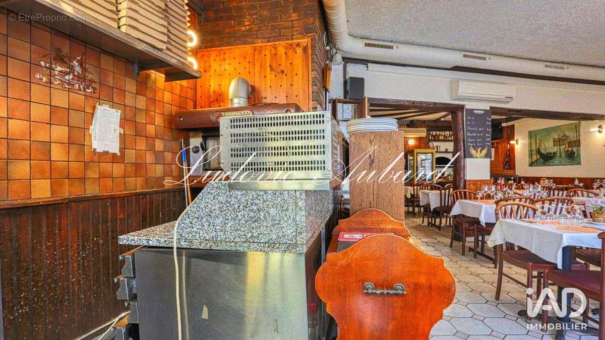 Photo 3 - Commerce à PONTOISE