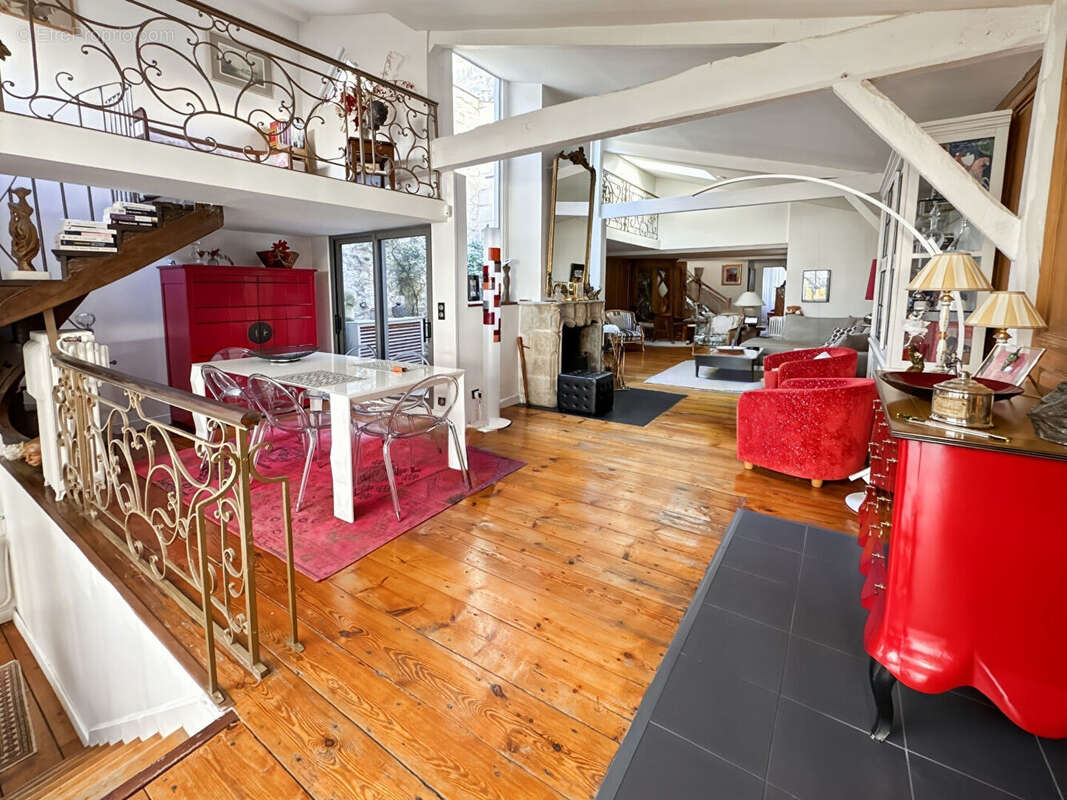 Loft 8 pièces 283 m2 à vendre - Bordeaux chartrons - photo 4