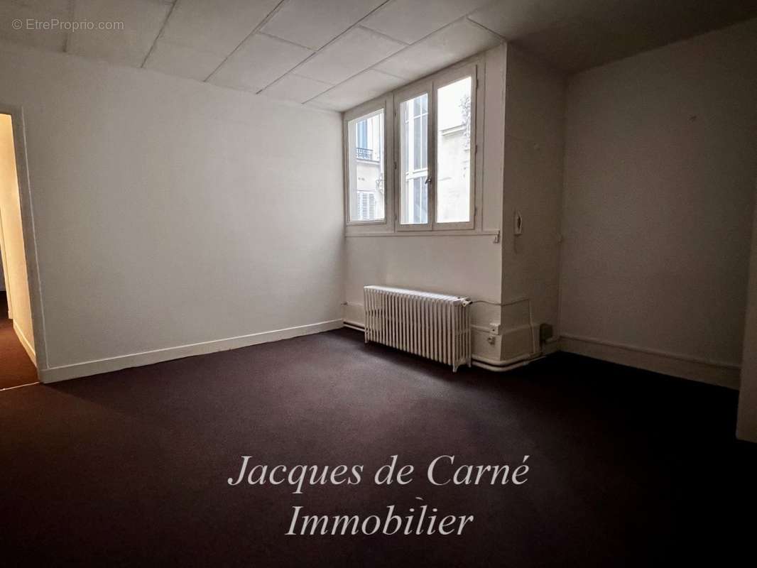 Commerce à PARIS-5E