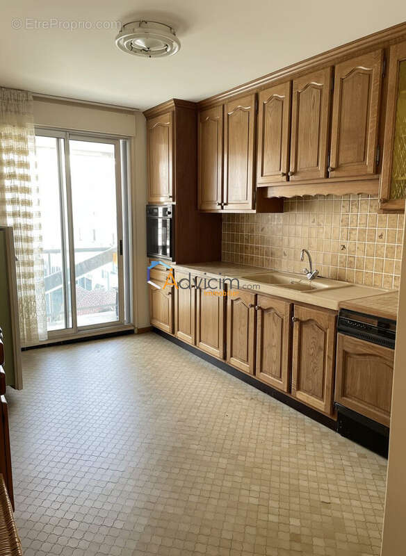 Cuisine - Appartement à OLIVET
