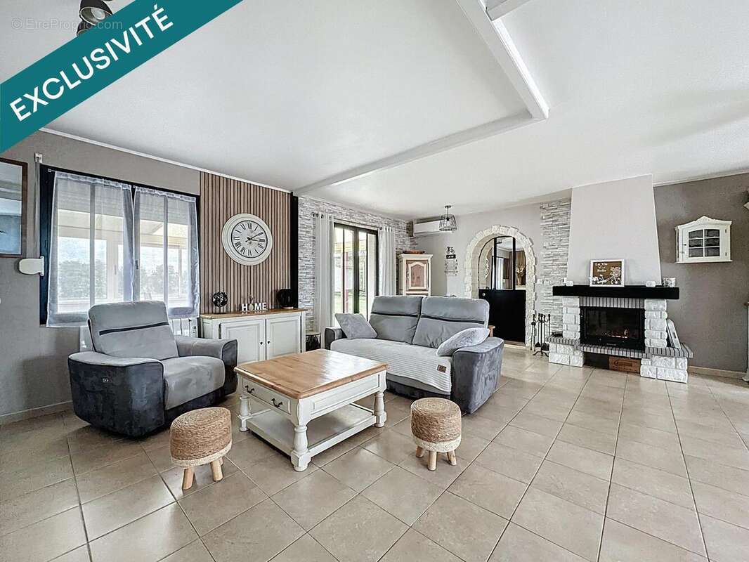 Maison 157 m² à Saint-Gervais-En-Belin  - photo 6
