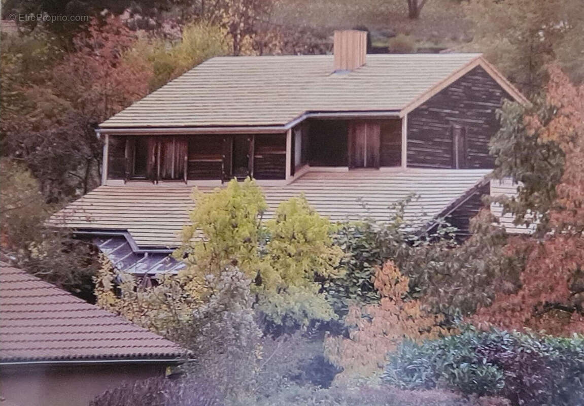 Maison familiale 8 pièces  La Glacière Clermont Fd - photo 3