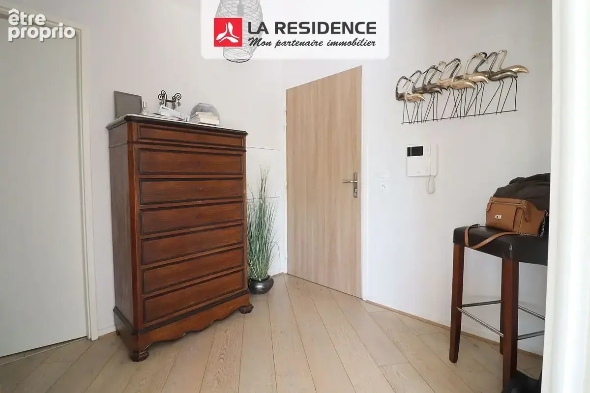 Appartement 4 pièces 99 m² à vendre à Fontenay-Le-Fleury (78330) - photo 6