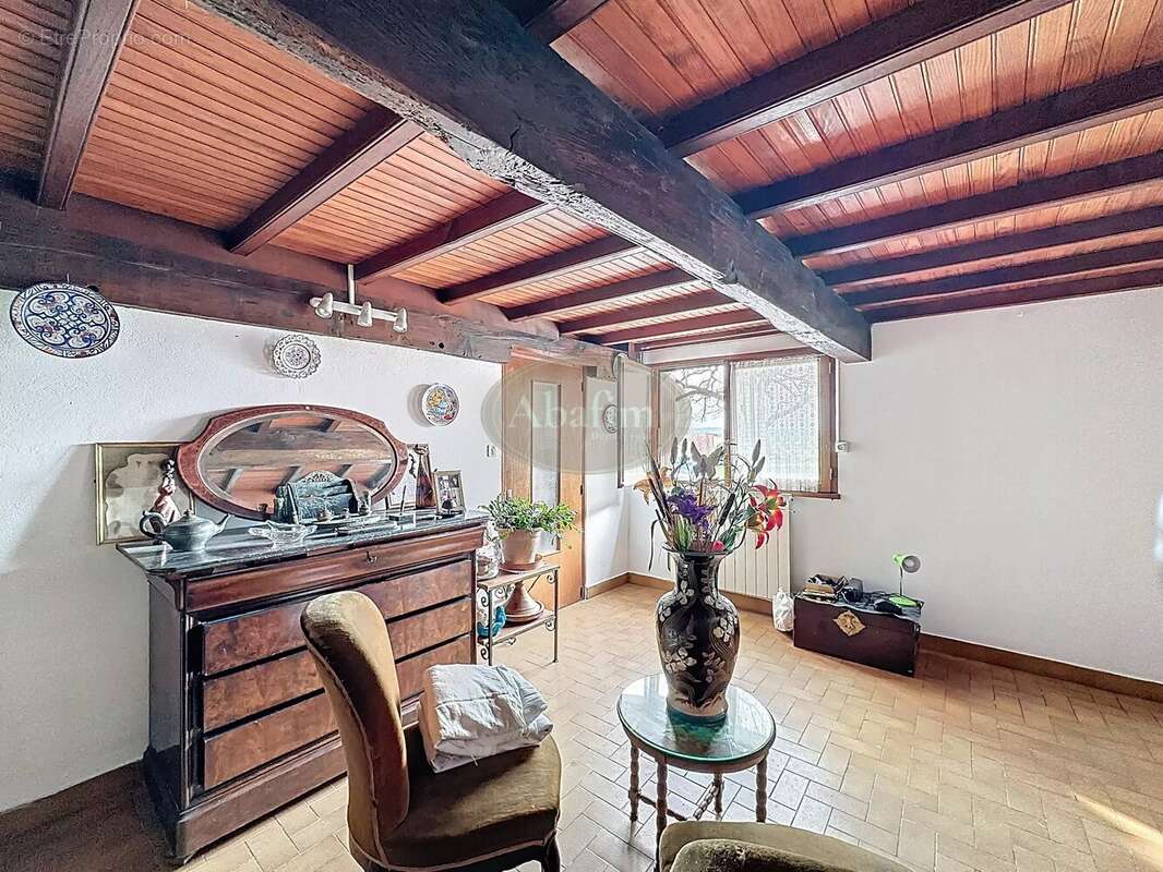 Maison à TRIE-SUR-BAISE