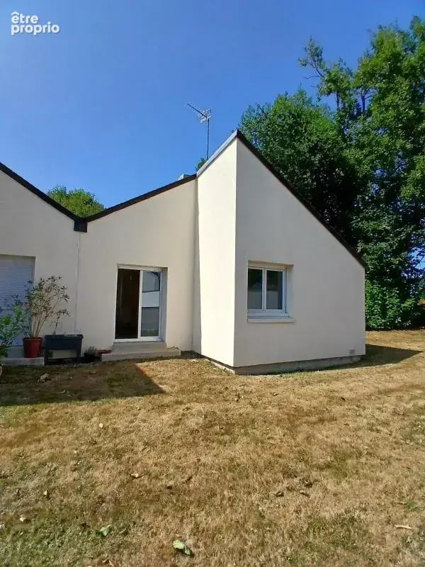 Maison à LOCMINE