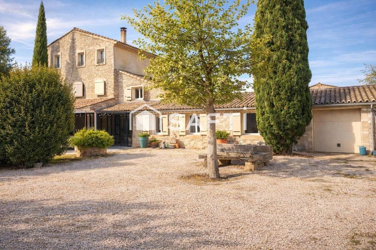 Photo 1 - Maison à L'ISLE-SUR-LA-SORGUE
