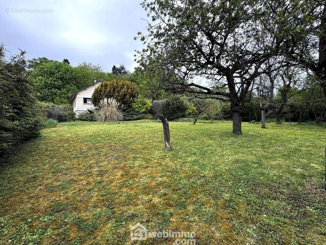 Sortons découvrir le jardin exposé SUD... - Maison à VILLABE