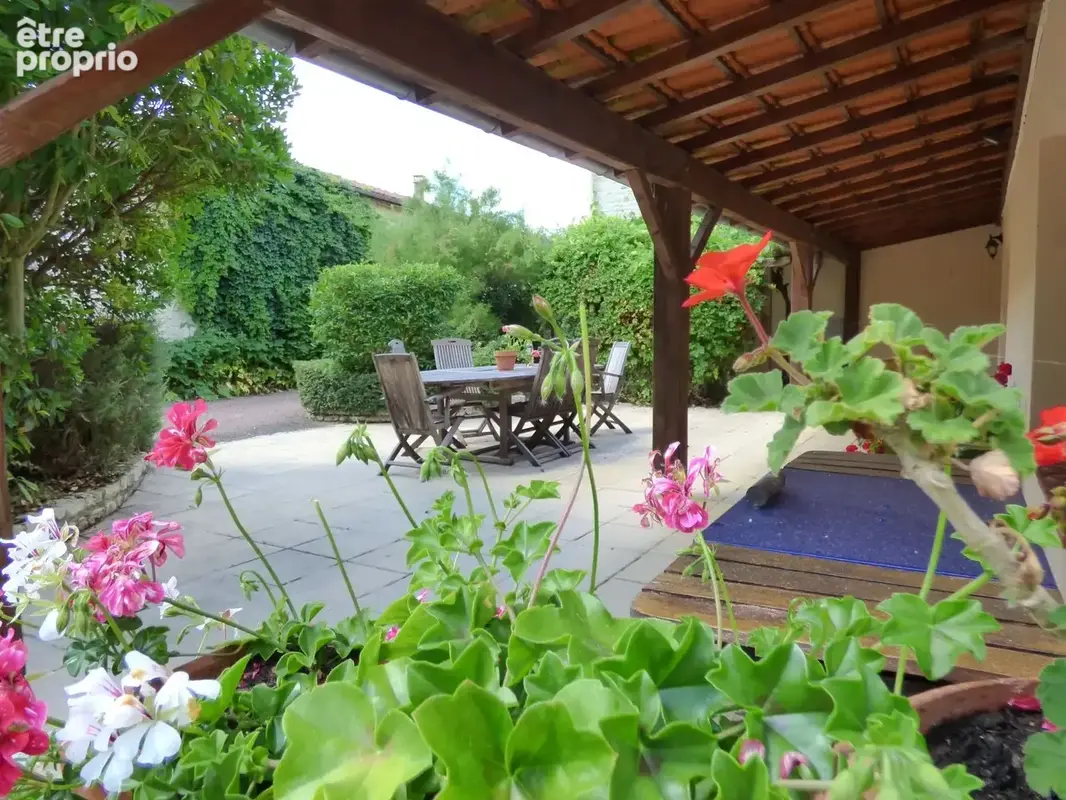 Superbe manoir rénové avec 4 gîtes - photo 13