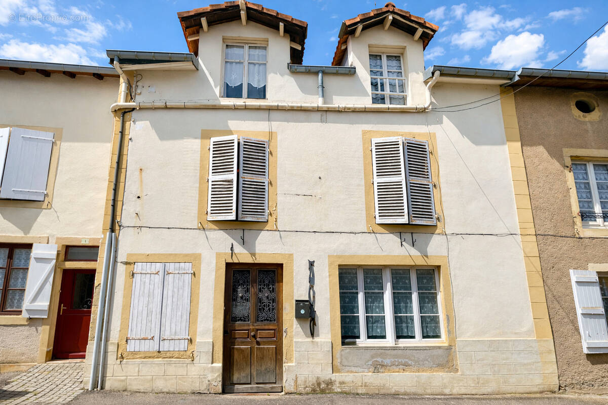 Maison à VAUX