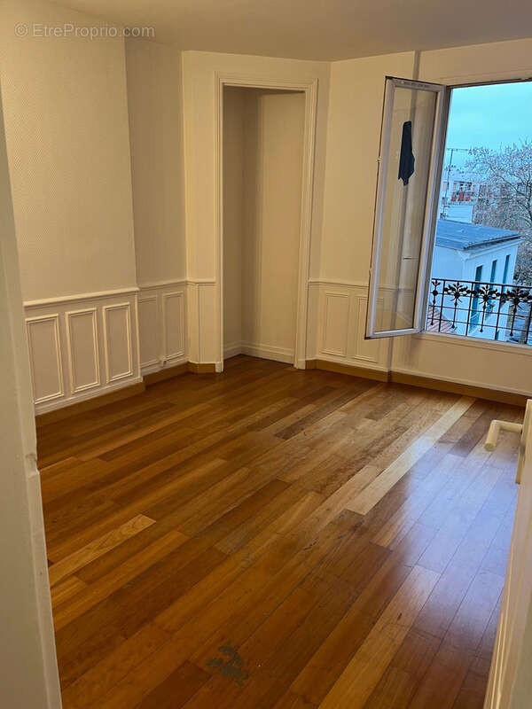 Appartement à COLOMBES