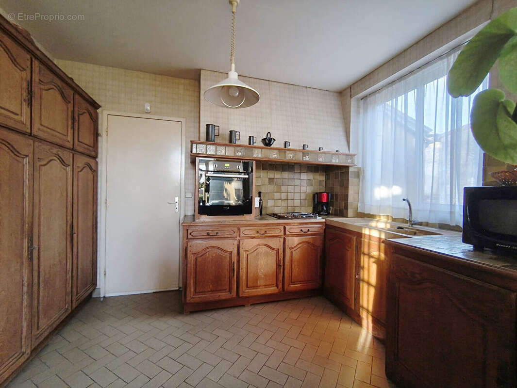 Maison à DOMPIERRE-SUR-CHARENTE