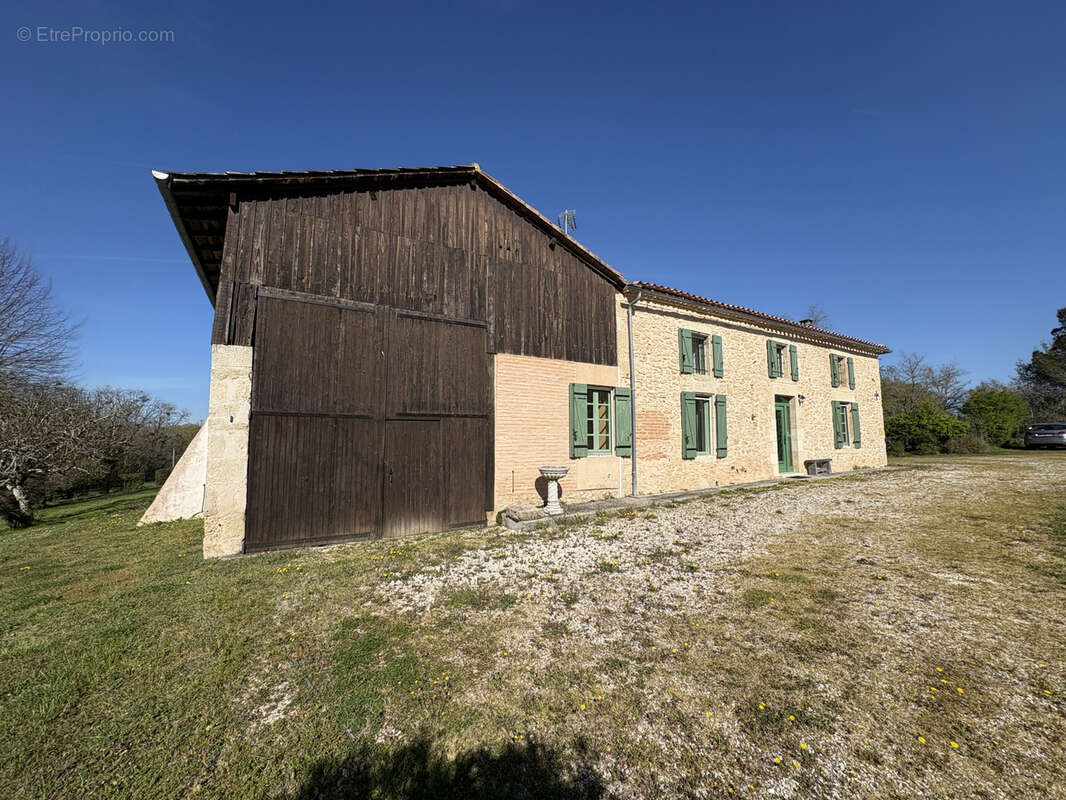 Maison à BAZAS
