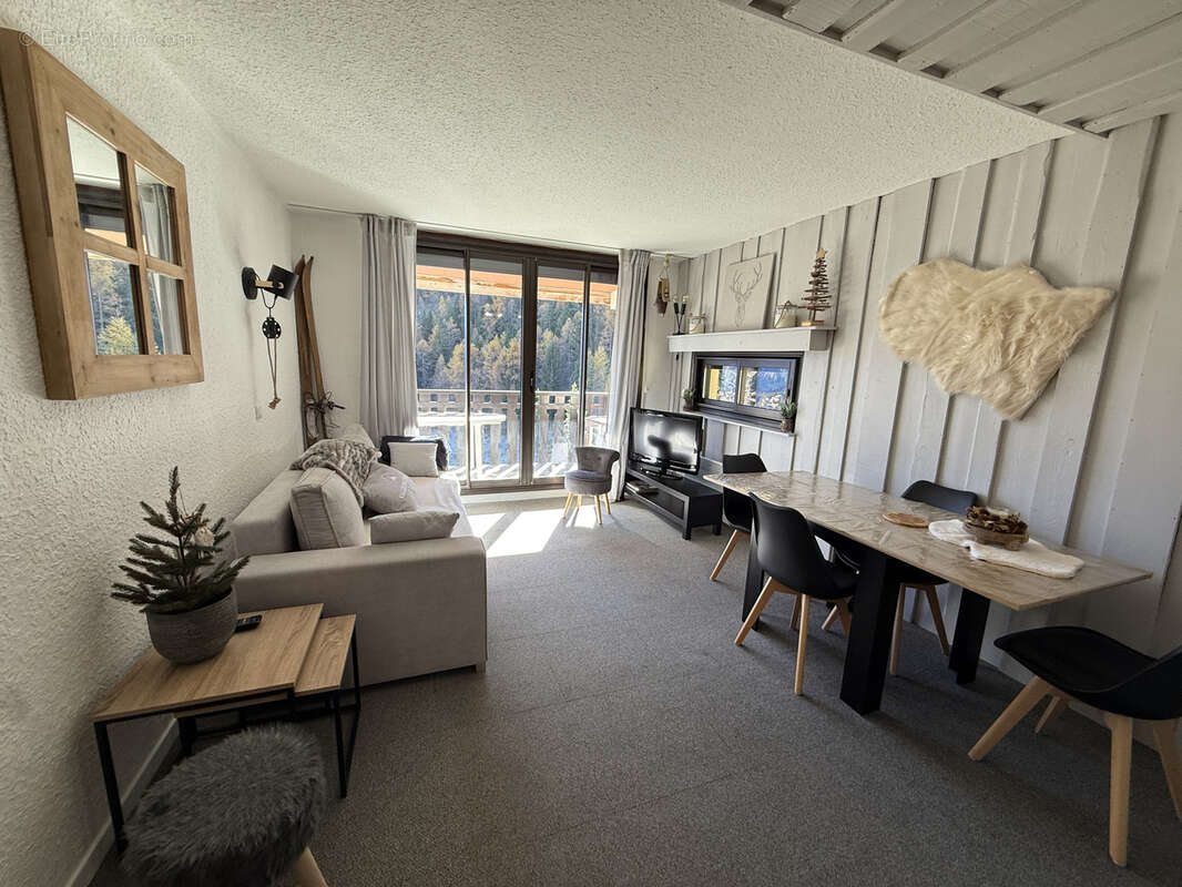 Appartement à SAINT-PONS