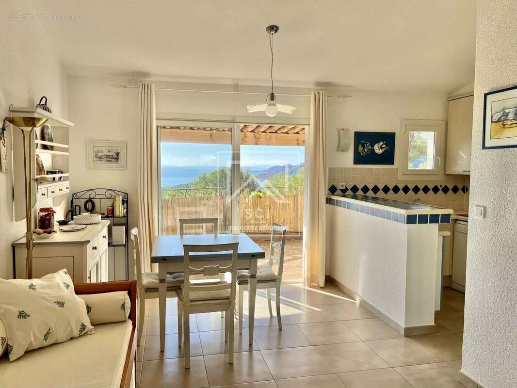 Appartement à PORTO-VECCHIO