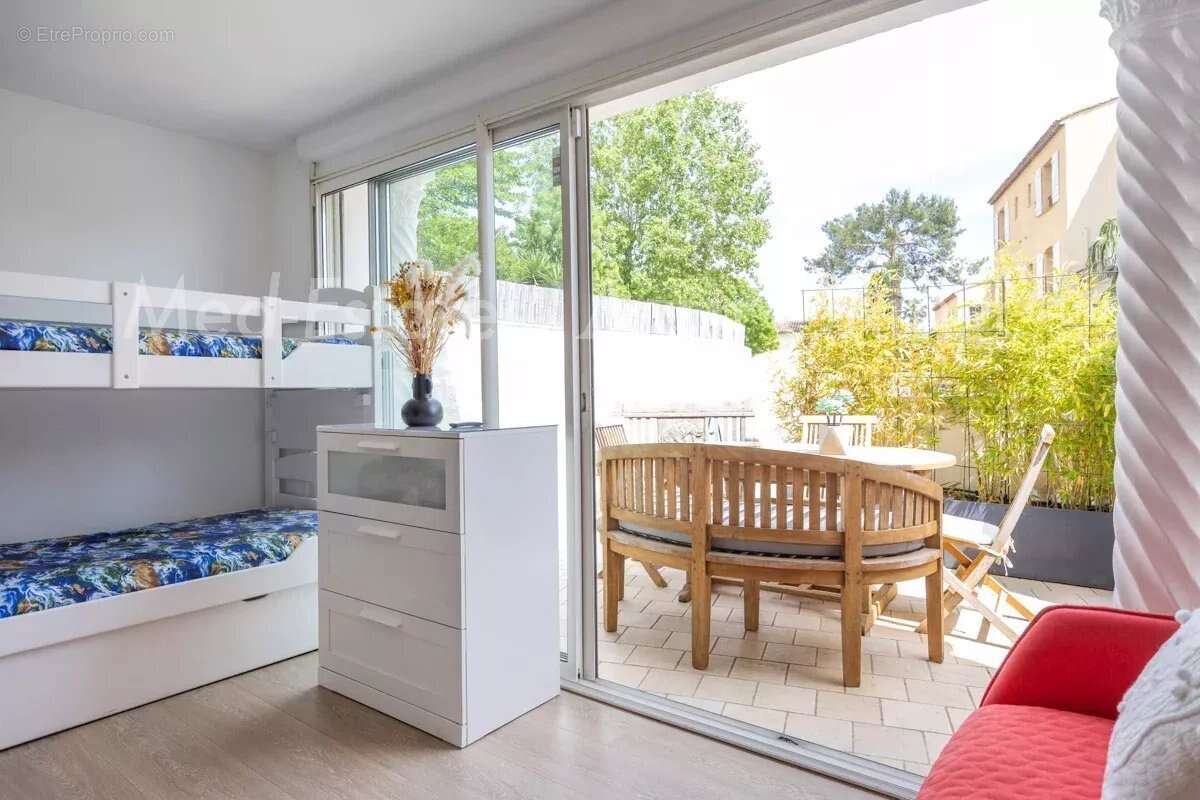 Appartement à GRIMAUD