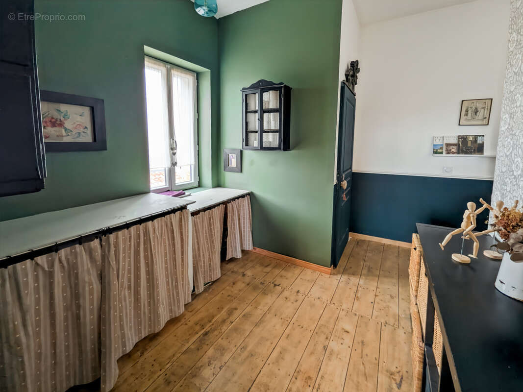 Maison à SAINT-SULPICE-ET-CAMEYRAC