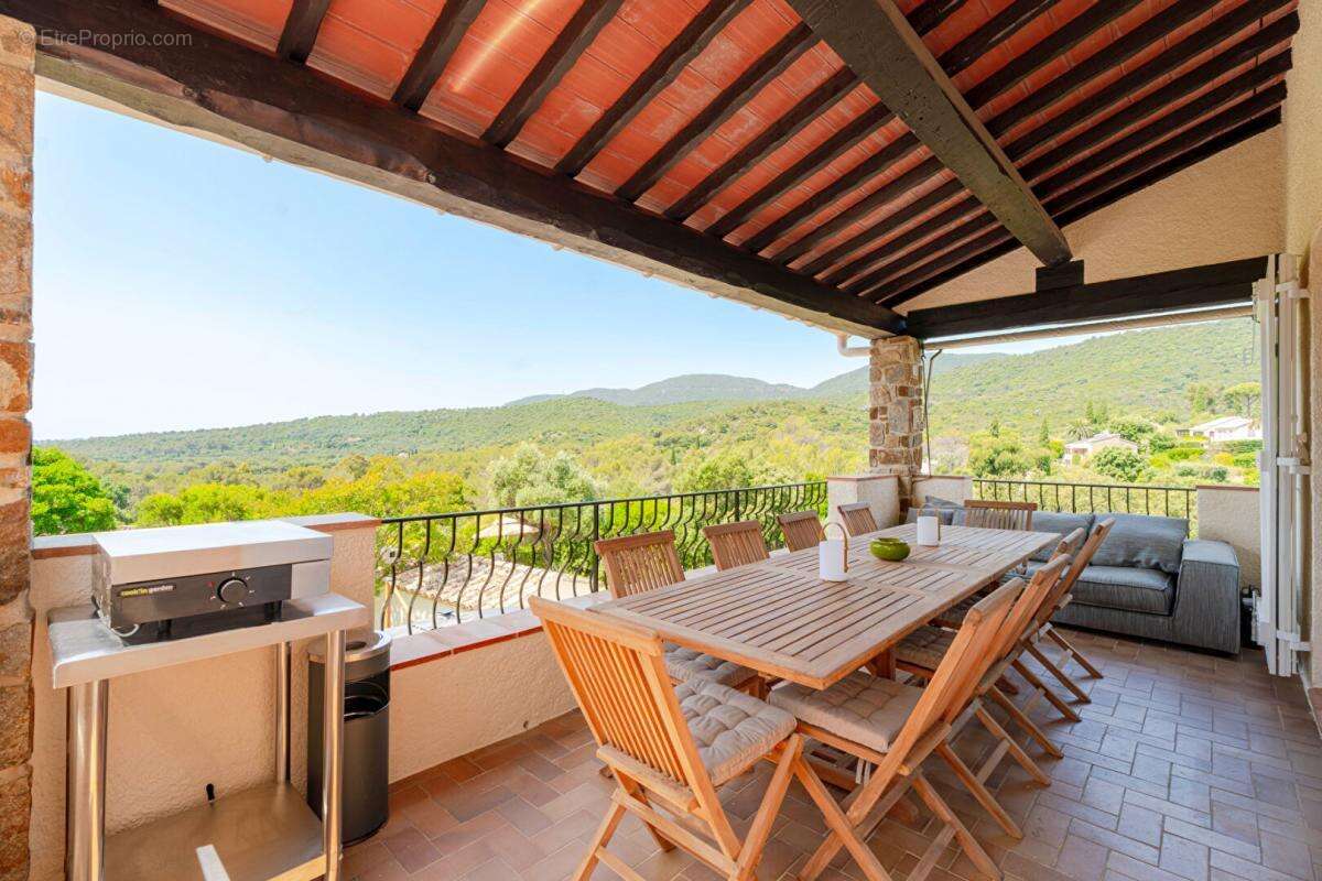 Maison à LA CROIX-VALMER