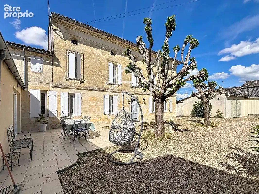 Saint Emilion : Maison Girondine en pierre avec piscine et Gîte - photo 2