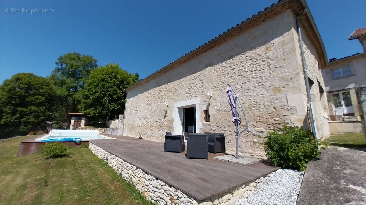 Maison à CHANCELADE