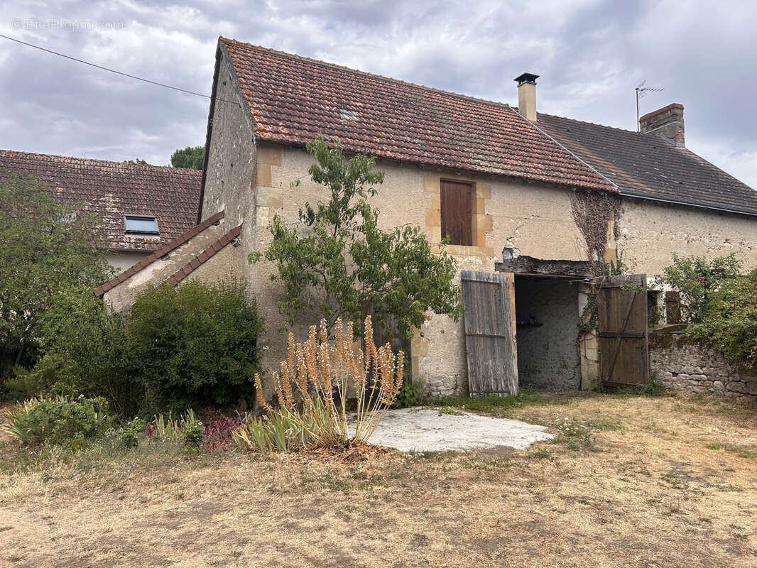 A VENDRE - Maison 5 pièces avec jardin et dépendances à Prissac - photo 20