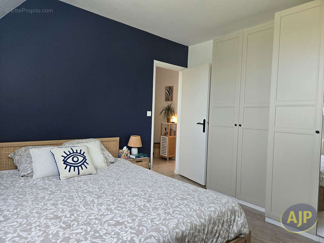 SAINT-JEAN-BREVELAY : Maison T5 dans le bourg, entièrement rénovée  - 20 min de Vannes ? DPE C ? Uniquement chez AJP ! - photo 10