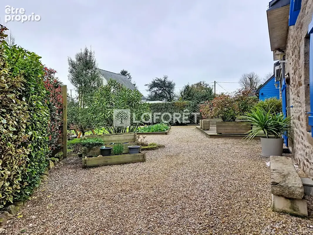 Maison en pierre. Coup de coeur à Marzan - photo 12