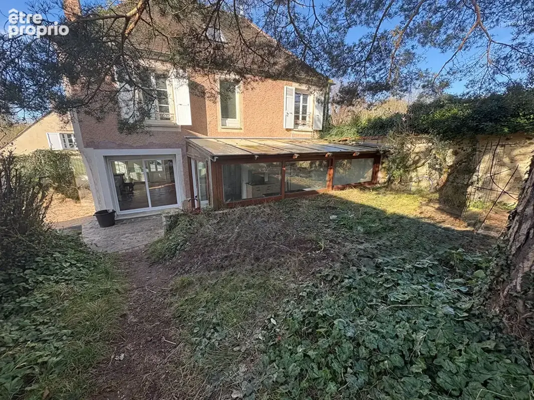 Photo Maison à Saint-Sauveur-Sur-Ecole au prix de 330 000€