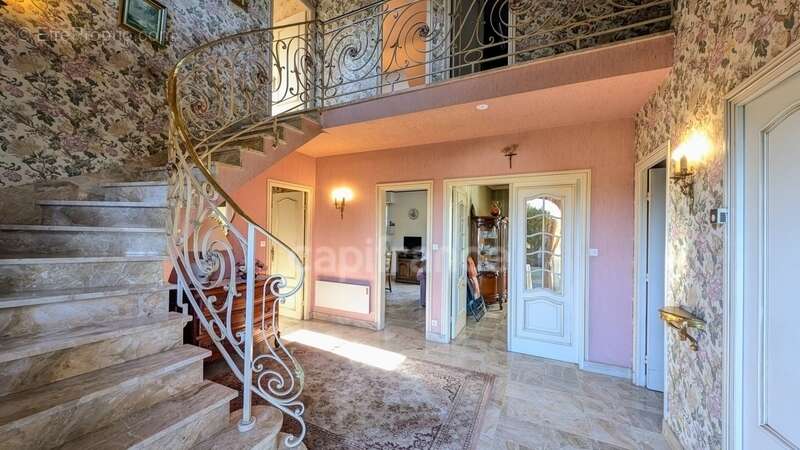 Maison à PLOUDANIEL