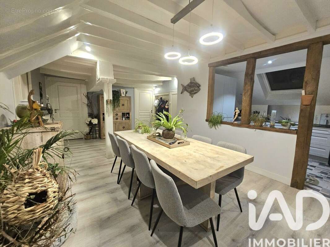 Photo 2 - Maison à ARTANNES-SUR-INDRE