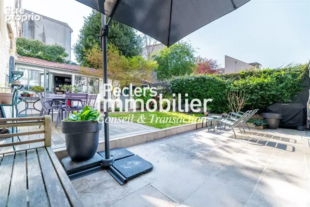 Maison de charme d’exception en cœur de ville – 173 m² – Terrasse – Dépendances - photo 4