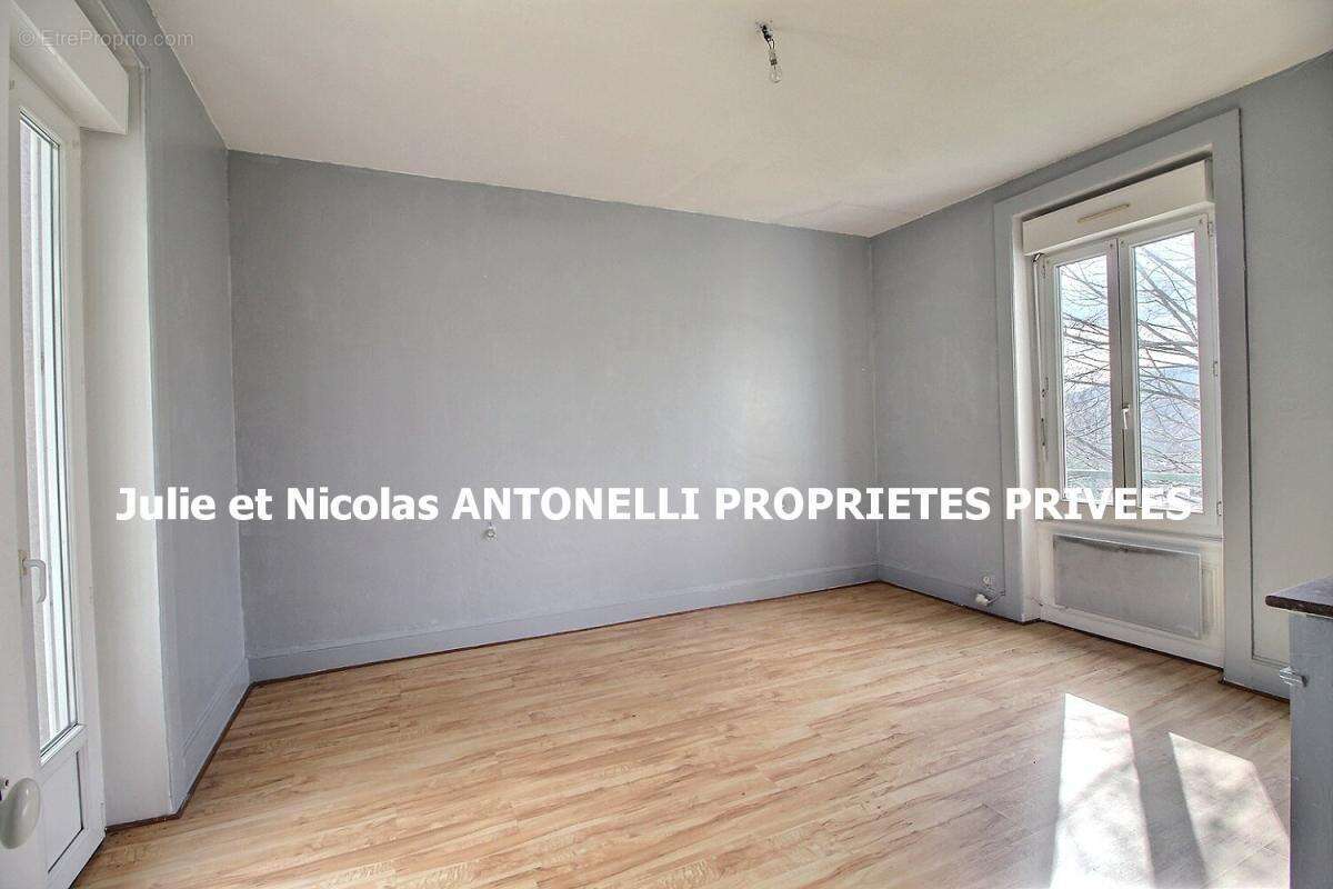 Maison à LA FOUILLOUSE